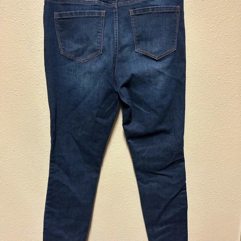 crown & ivy Dark Blue Floral Embroidered Skinny Jeans - Picture 6 of 7